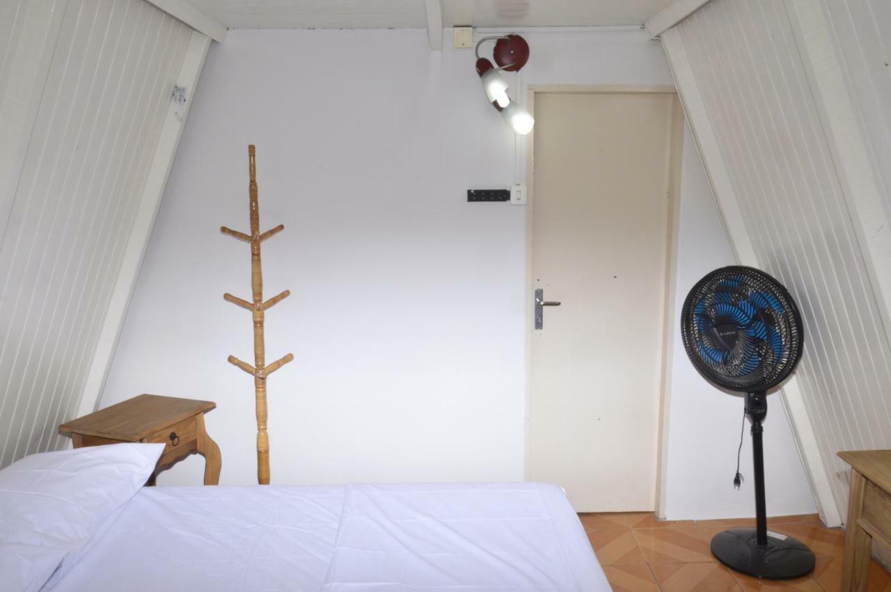 Floripa Backpackers Hostel ฟลอเรียนอโปลิส ภายนอก รูปภาพ